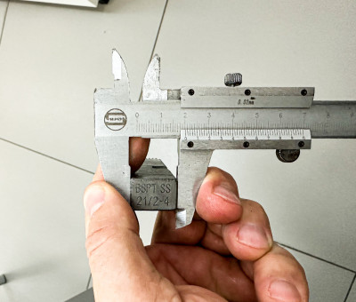 Резьбонарезные ножи BREXIT BSPT HSS 1/2